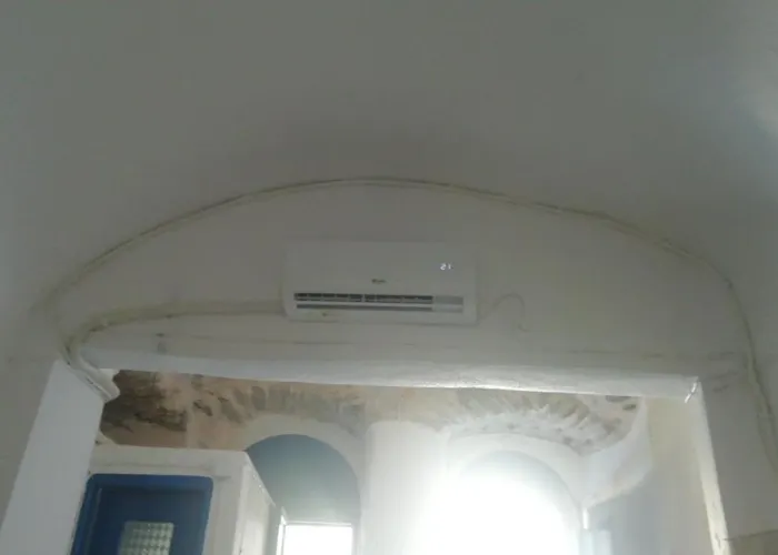 Ginger Amazing View Volkano , Oia, Fira And Caldera