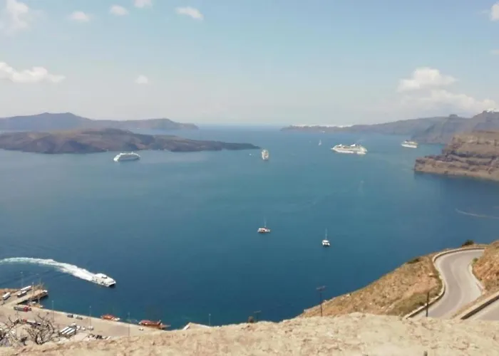 Ginger Amazing View Volkano , Oia, Fira And Caldera *